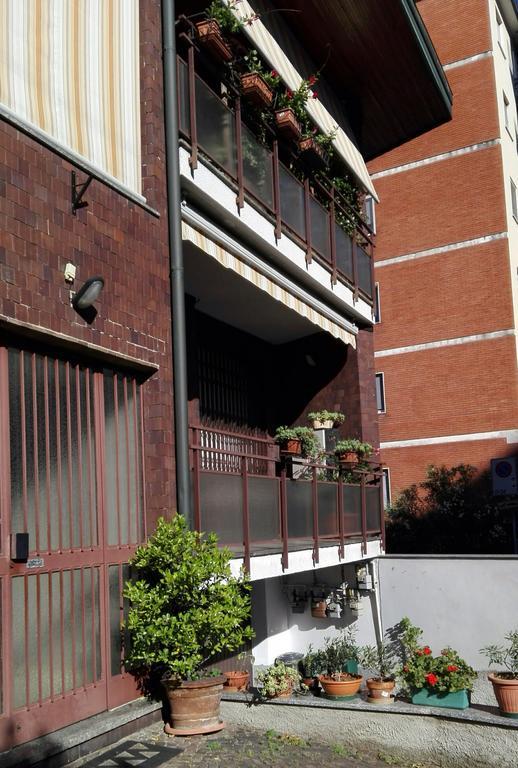 Emi Apartment Bollate Kültér fotó