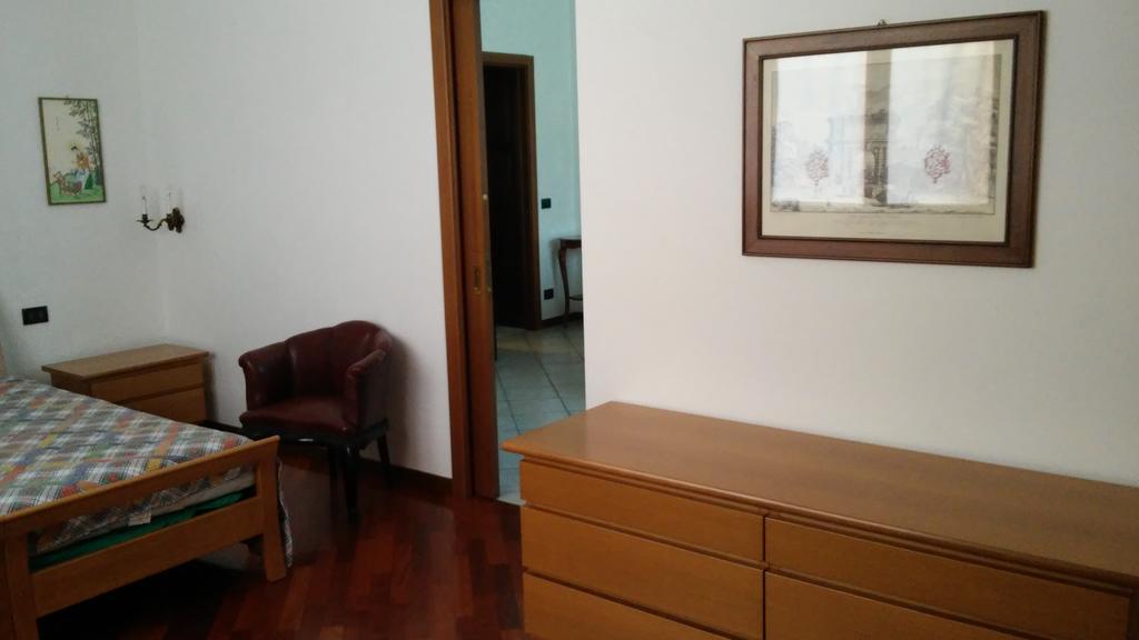 Emi Apartment Bollate Kültér fotó